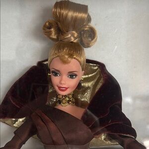 Portrait in Taffeta Barbie Doll Couture Collection 1996 with Box